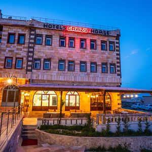 hotels crazyhorse